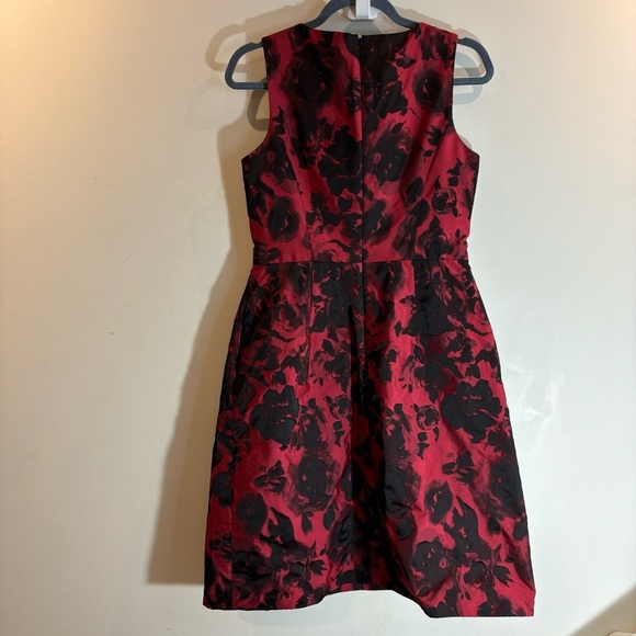 TALBOTS SZ 4 Fitted Pleated Bodice Gathered Skirt Rose Pattern Lined Dress NEW - Picture 8 of 13